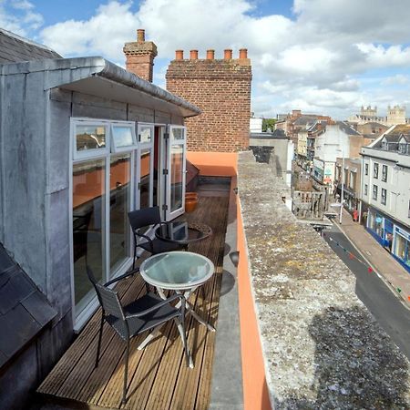 Stunning Central Exeter Apartment With Balcony And Fantastic View Buitenkant foto