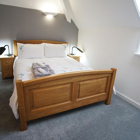 Stunning Central Exeter Apartment With Balcony And Fantastic View Buitenkant foto
