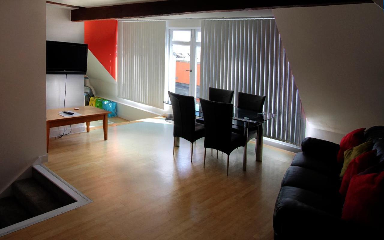Stunning Central Exeter Apartment With Balcony And Fantastic View Buitenkant foto