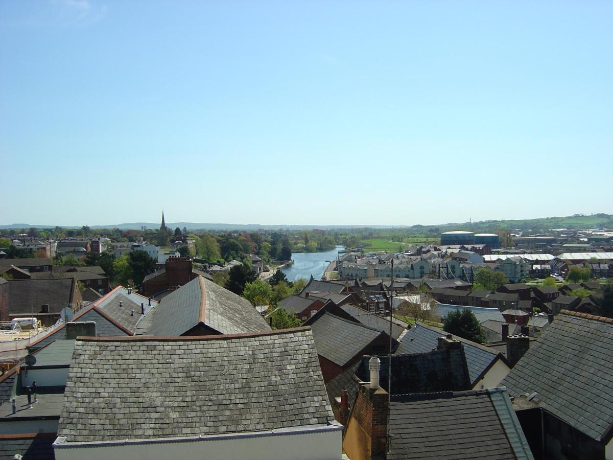 Stunning Central Exeter Apartment With Balcony And Fantastic View Buitenkant foto